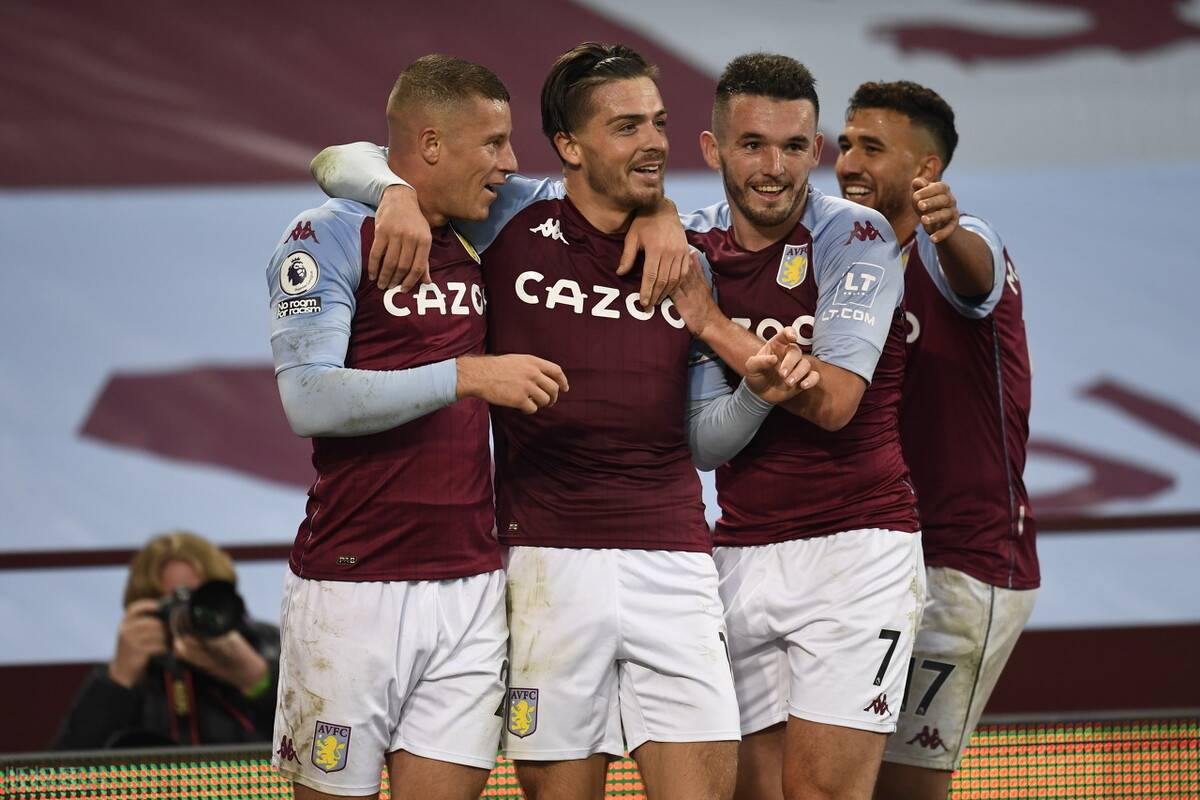 利兹联主场气势如虹，连斩蓝军创26年纪录（利兹联主场强势，连克蓝军刷新26年纪录）