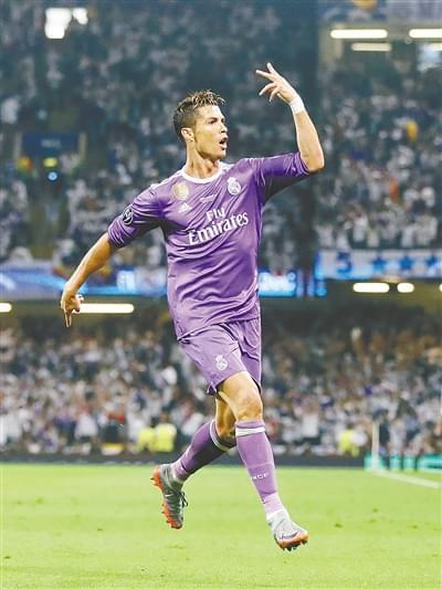 记者：米兰正在和弗拉霍维奇经纪人谈明夏免签（记者称：米兰正与弗拉霍维奇经纪人商谈明夏自由加盟）