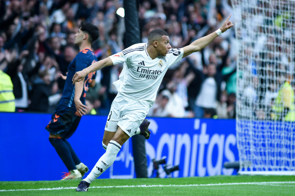 都体：加蒂今天恢复合练，有望入选尤文与卡利亚里的比赛名单