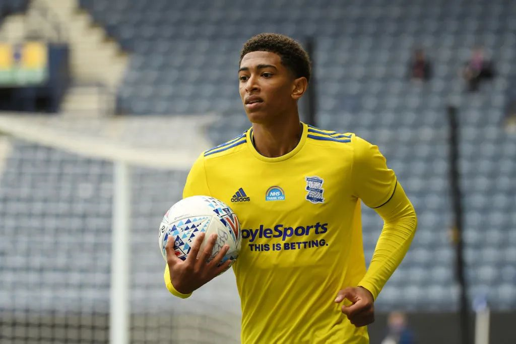 斯图加特主帅：波鸿近期的表现远比他们在积分榜上的排名要强