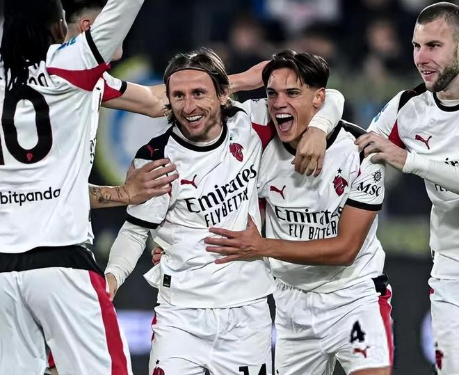 阿莱格里：意大利杯出局很遗憾，丢球时的防守本该做得更好