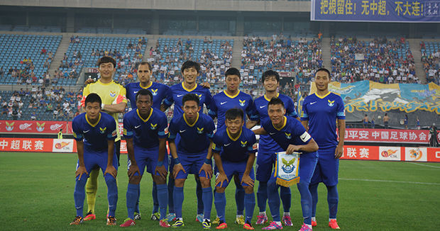 环球足球奖2025年度最佳球员候选：姆巴佩在列，巴黎8人入选（2025环球足球奖最佳球员候选出炉 姆巴佩上榜 巴黎共有8人入选）