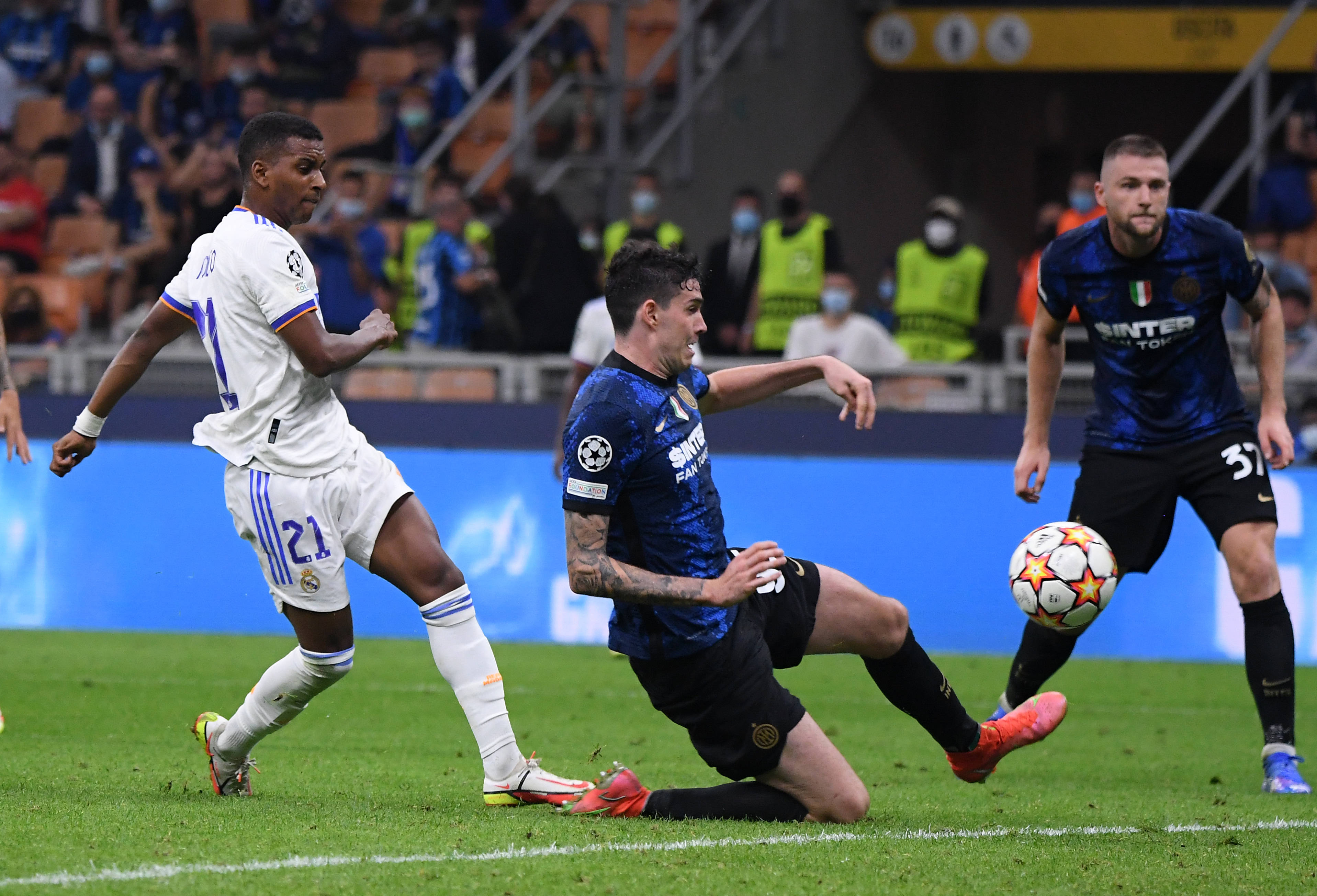 罗体：卡塔尔迪右小腿肌肉拉伤，预计缺阵20天左右