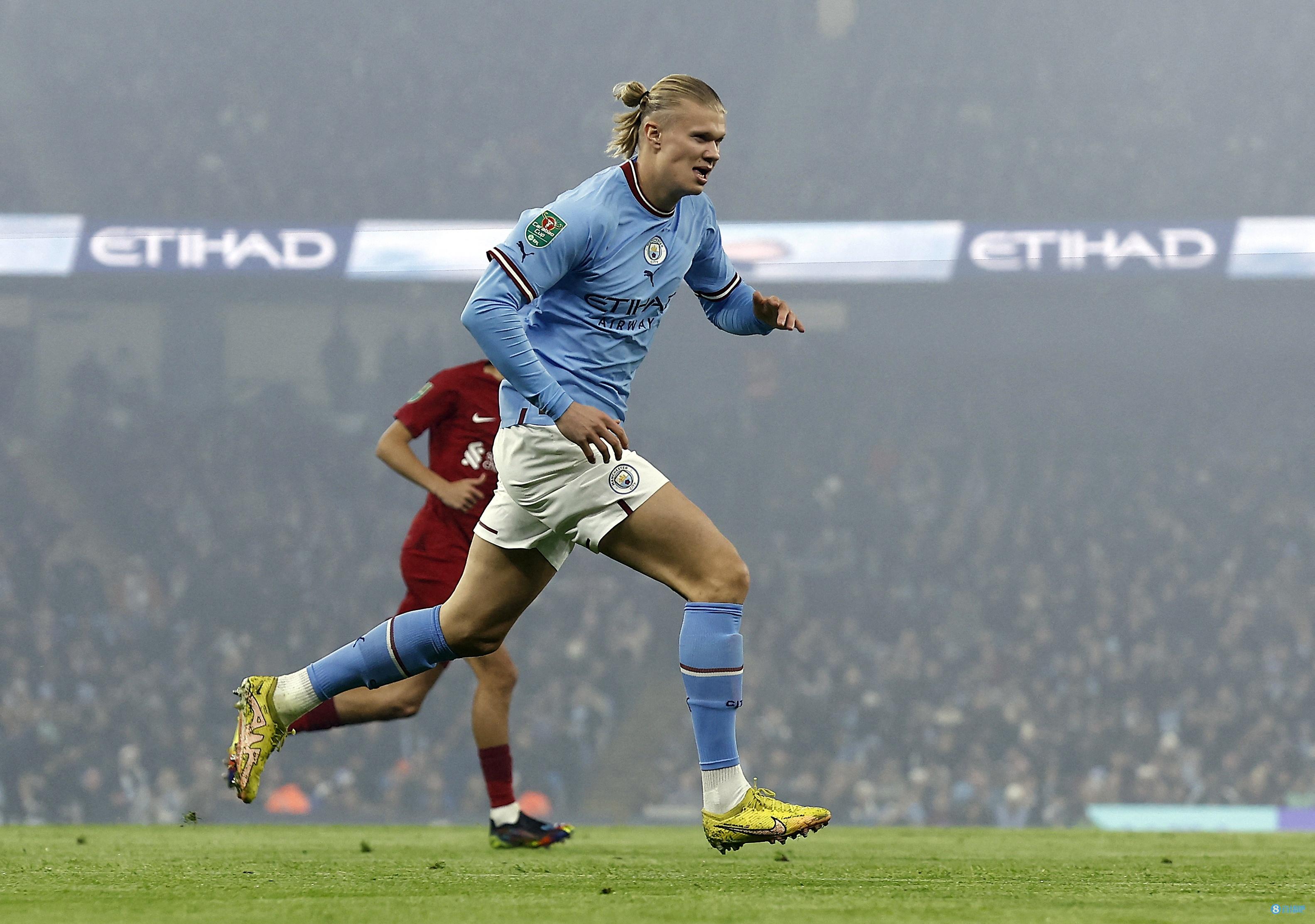 海外法国球员欧冠之夜：谢尔基、卡卢卢和扎格表现出色（欧冠之夜法国旅欧三将闪耀：谢尔基、卡卢卢与扎格高光发挥）