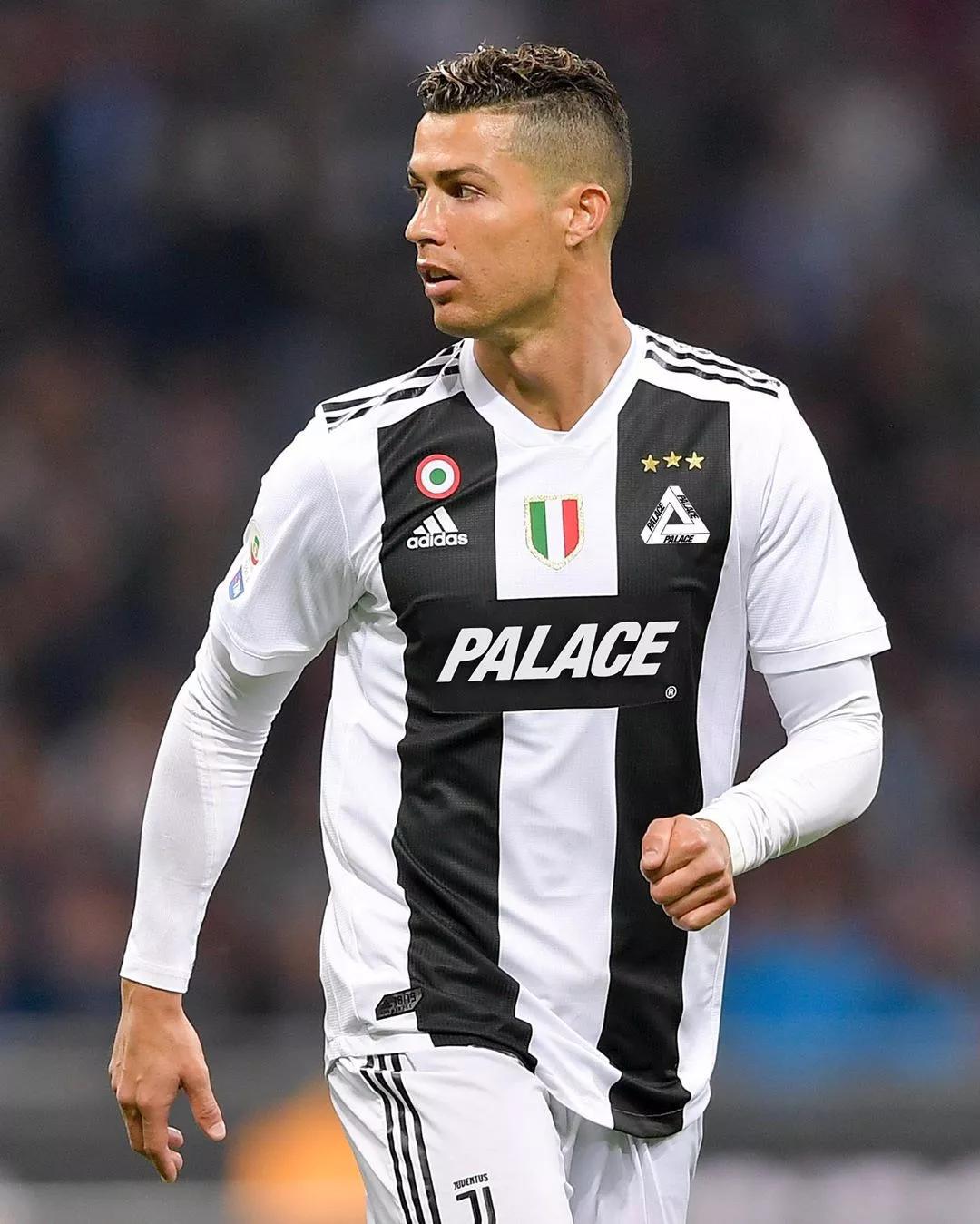 罗体：那不勒斯优先考虑在冬窗租借球员，但要先卖掉一些球员（罗体：那不勒斯冬窗引援以租借为主，需先出售部分球员）