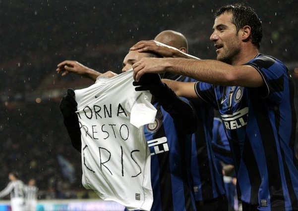 榜眼梦游11中1福克斯空砍25分，米切尔28+8，骑士送马刺交手6连败