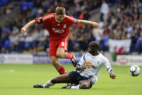 阿隆索命悬一线！皇马主席不满现代足球理念，欧冠生死战或成转折点