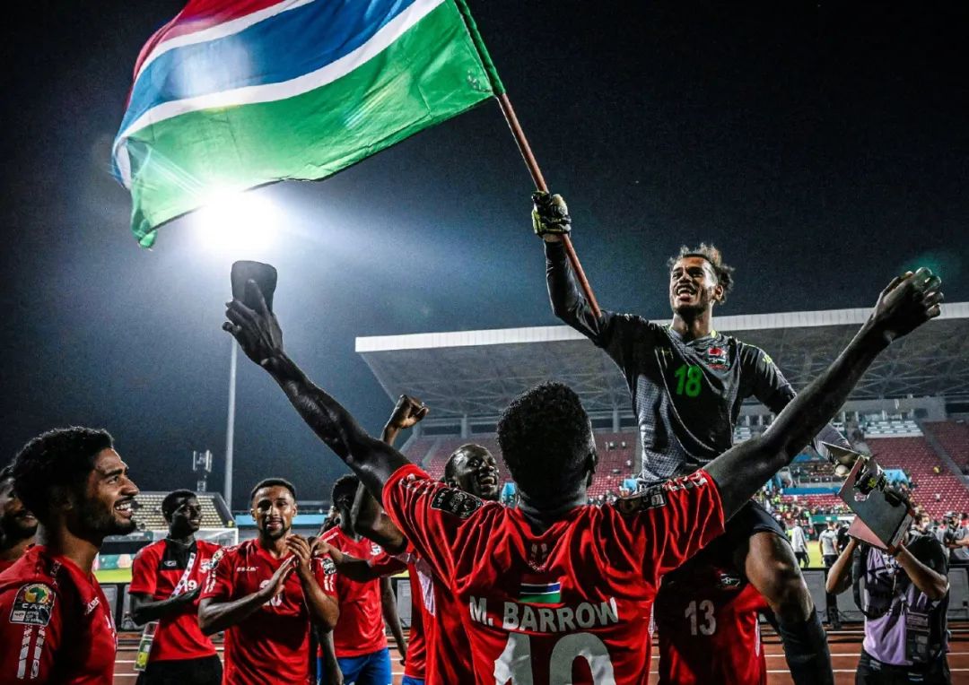 历史一刻！维拉豪取十连胜，创111年队史新纪录（111年首次！维拉十连胜，改写队史纪录）